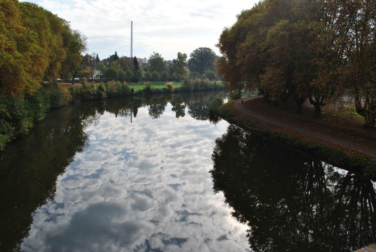 Im Grunen Am Stadtrand Saarbrücken Exterior foto